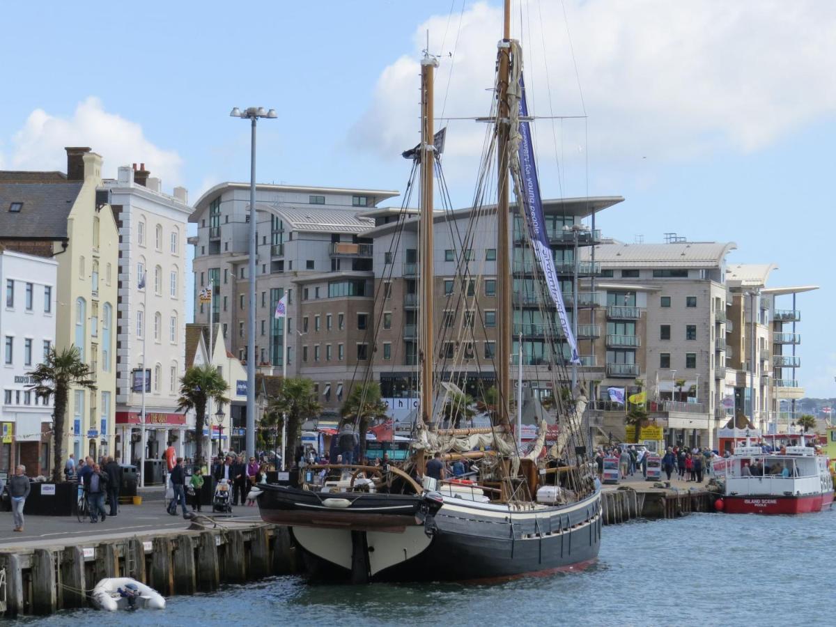 Custom House Poole - Heritage Chamber Villa Bagian luar foto